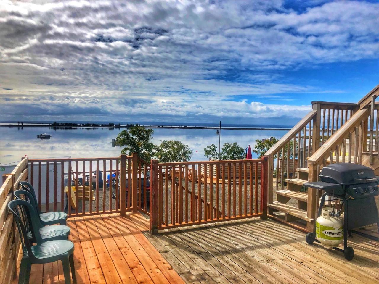 Aux 4 Vents - Auberg'Inn Carleton-sur-Mer Екстер'єр фото
