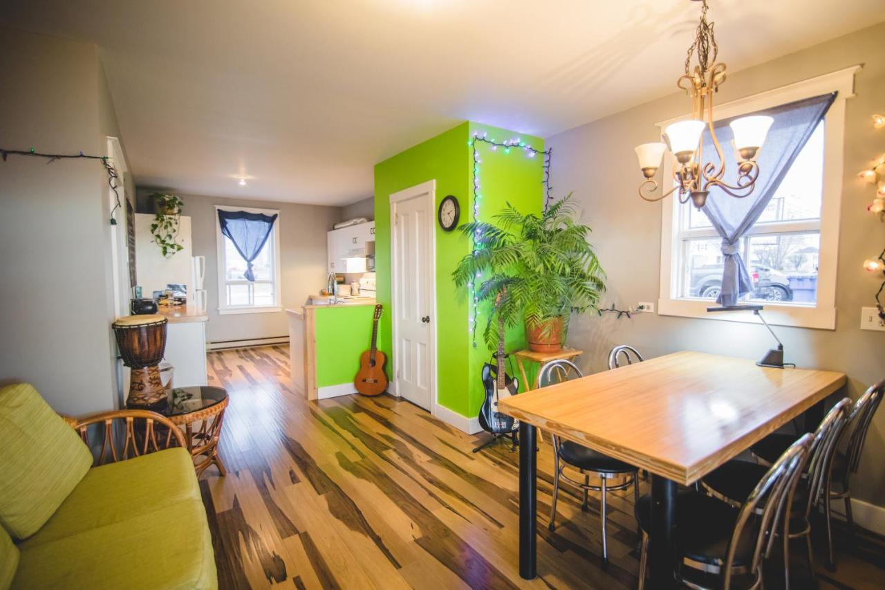 Aux 4 Vents - Auberg'Inn Carleton-sur-Mer Екстер'єр фото