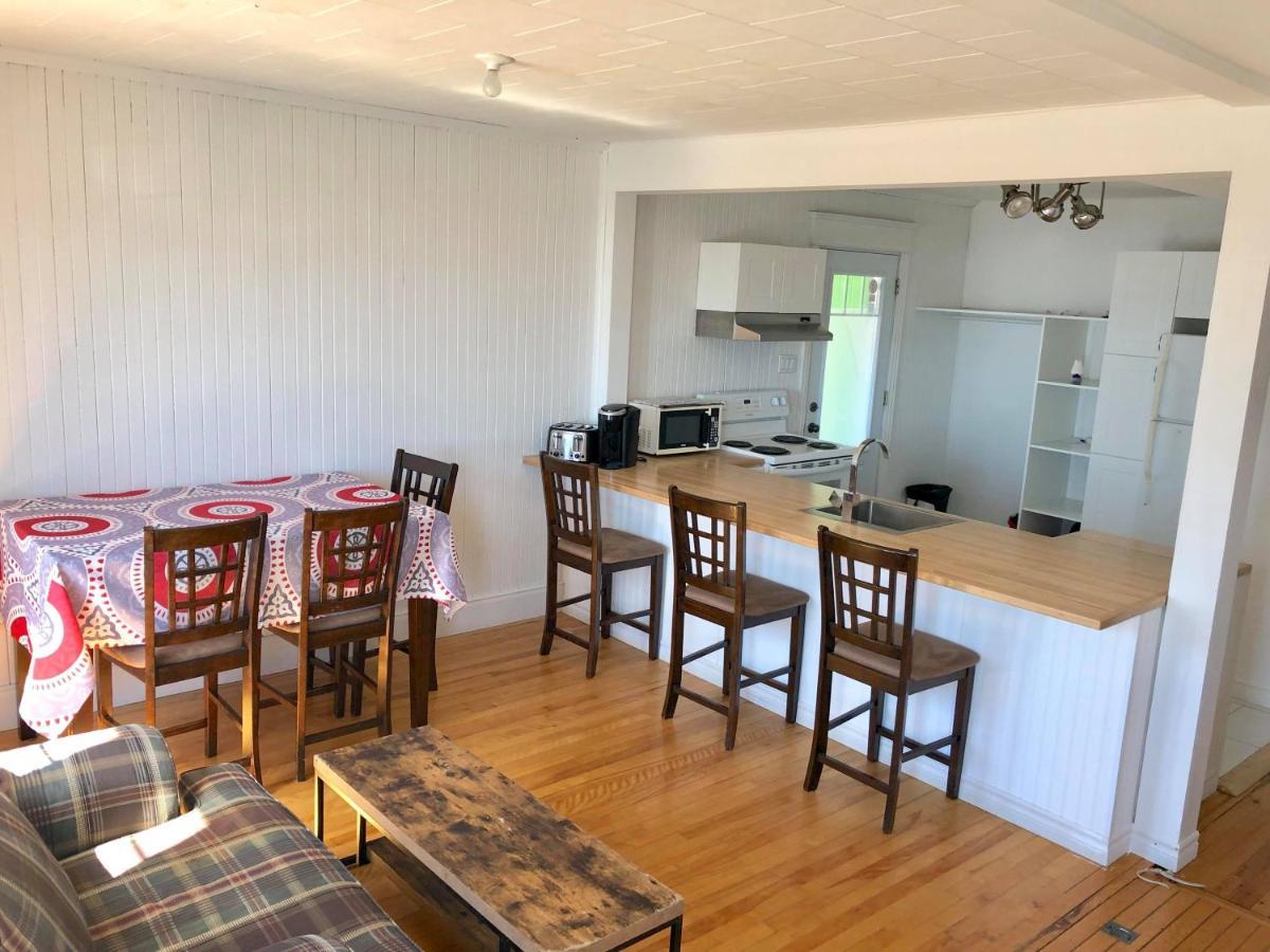 Aux 4 Vents - Auberg'Inn Carleton-sur-Mer Екстер'єр фото